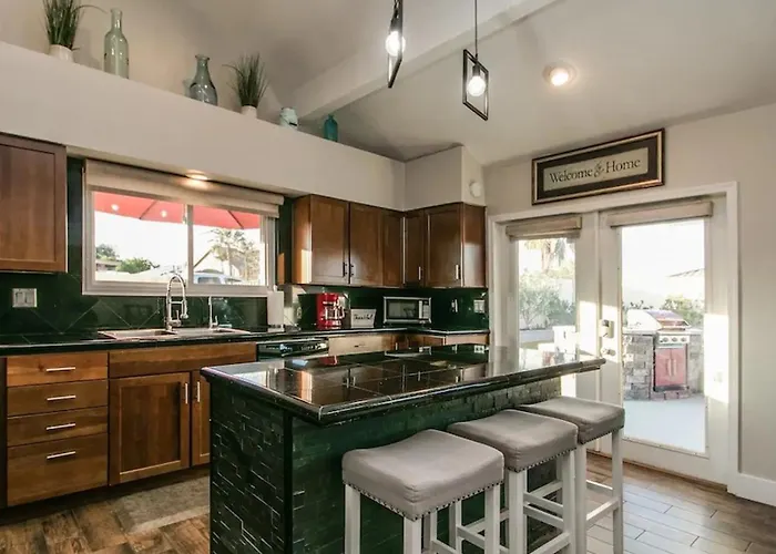 Holiday home Spectacular Hilltop Wresort Like Backyard Fountain Hills