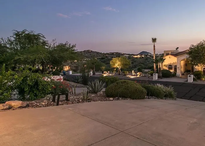 Holiday home Spectacular Hilltop Wresort Like Backyard Fountain Hills